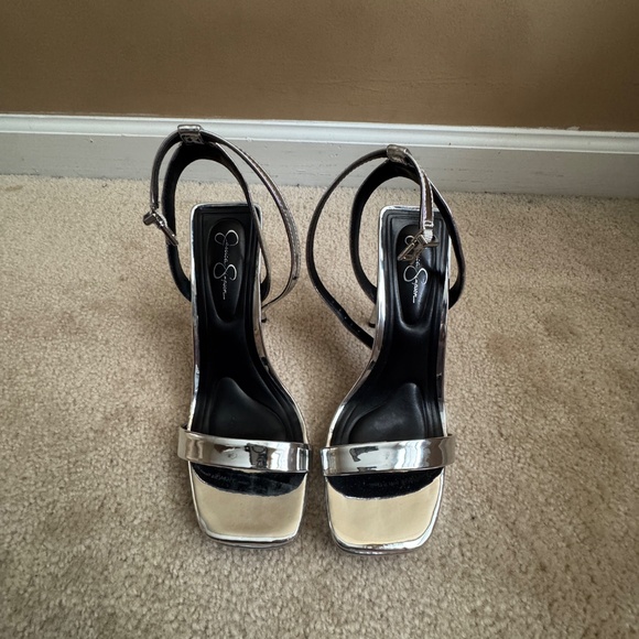 Jessica Simpson Adonia High Heel in Silver - Picture 3 of 4